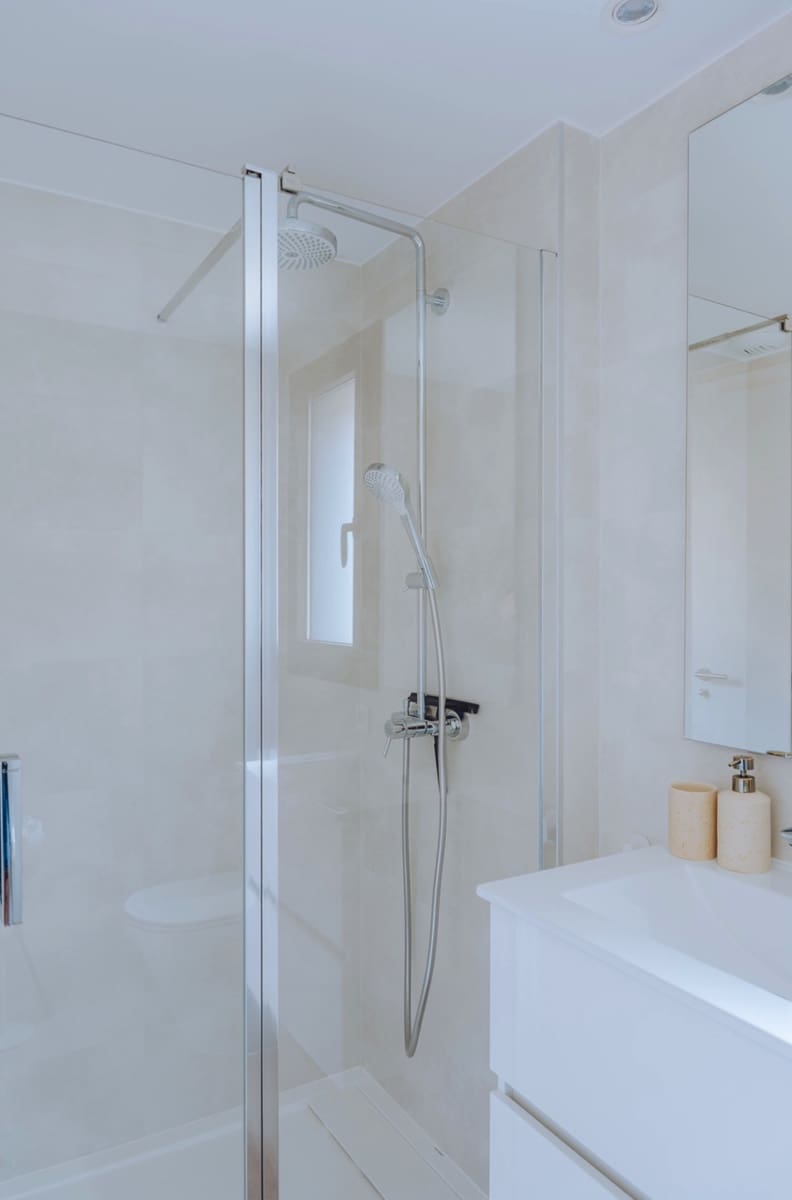 2 makuuhuone Huoneisto myytävänä paikassa Rincon de la Victoria mukana uima-altaan 
autotalli - 549 000 € (Ref: 9263892)