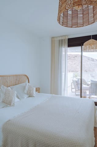 2 makuuhuone Huoneisto myytävänä paikassa Rincón de la Victoria mukana uima-altaan 
autotalli - 549 000 € (Ref: 9263892)