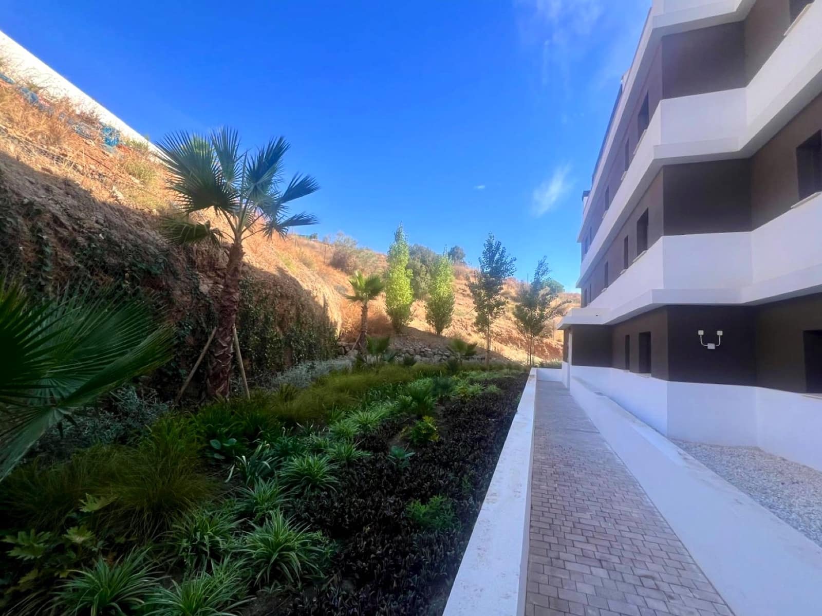 2 makuuhuone Huoneisto myytävänä paikassa Rincon de la Victoria mukana uima-altaan 
autotalli - 549 000 € (Ref: 9263892)