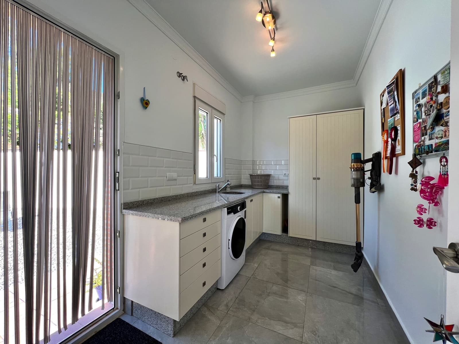 4 soveværelse Villa til salg i Vinuela med swimmingpool garage - € 795.000 (Ref: 9265582)