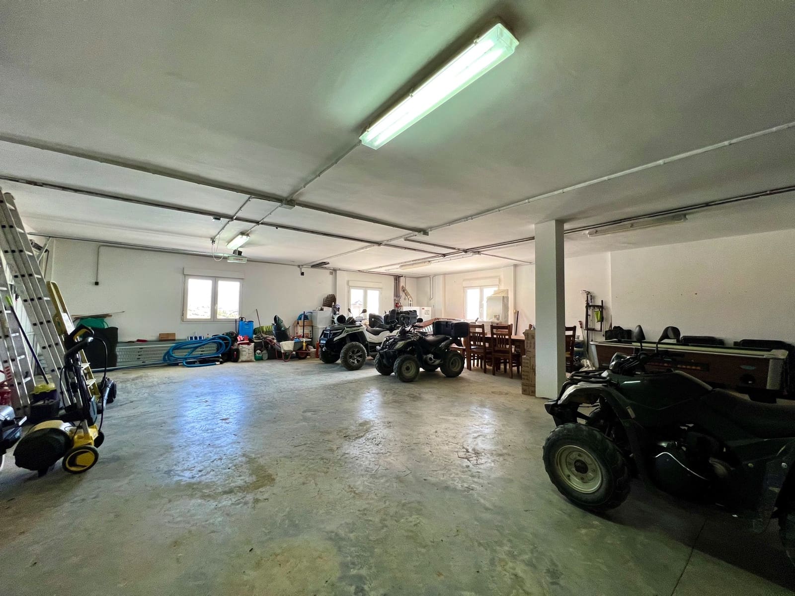 4 soveværelse Villa til salg i Vinuela med swimmingpool garage - € 795.000 (Ref: 9265582)