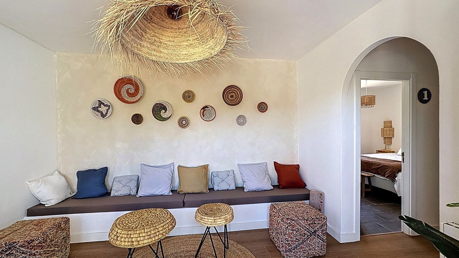 7 soveværelse Finca/Landehus til salg i Periana med swimmingpool garage - € 775.000 (Ref: 9267605)