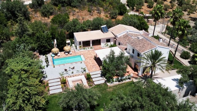 7 camera da letto Finca/Casa di Campagna in vendita in Periana con piscina garage - 775.000 € (Rif: 9267605)