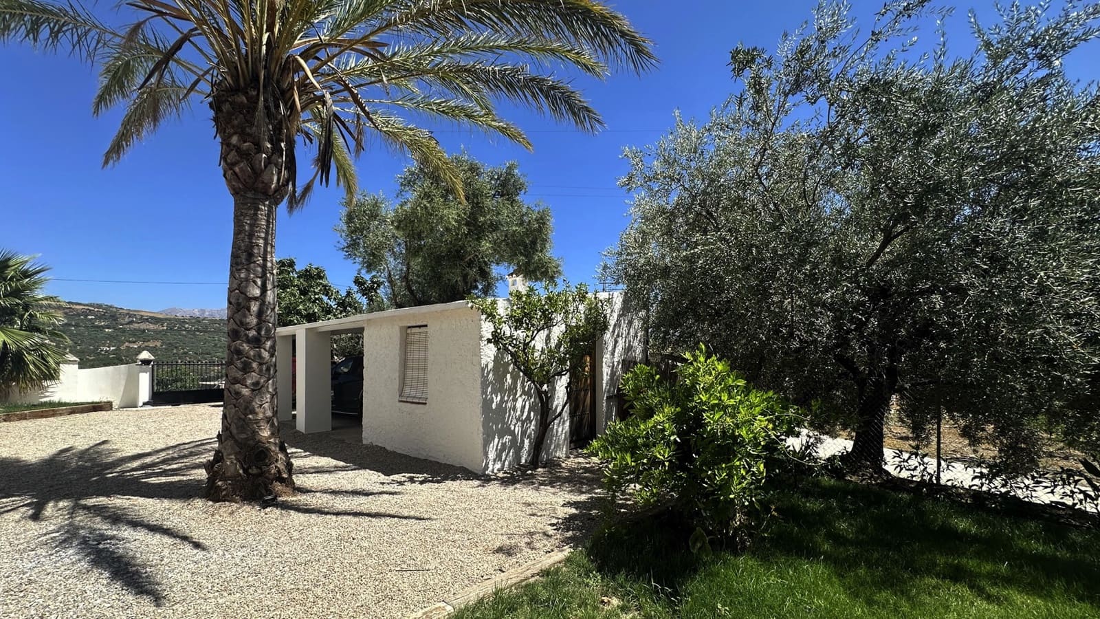 7 soveværelse Finca/Landehus til salg i Periana med swimmingpool garage - € 775.000 (Ref: 9267605)