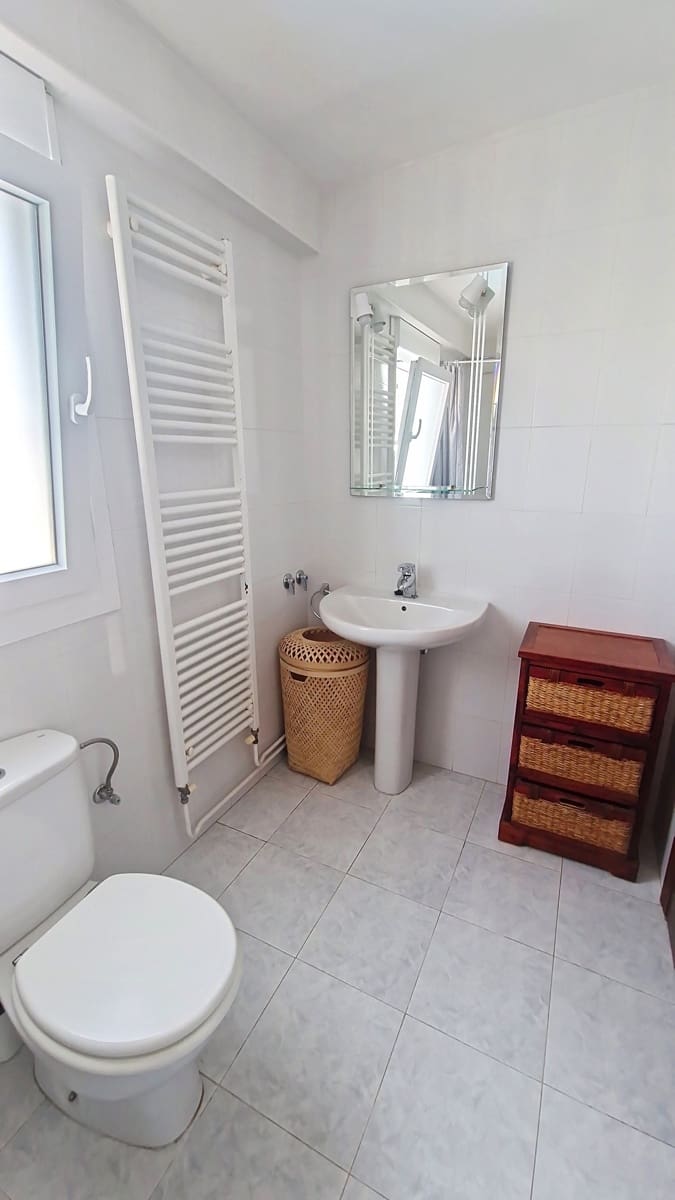 2 sovrum Villa till salu i Competa med pool garage - 295 000 € (Ref: 9382039)