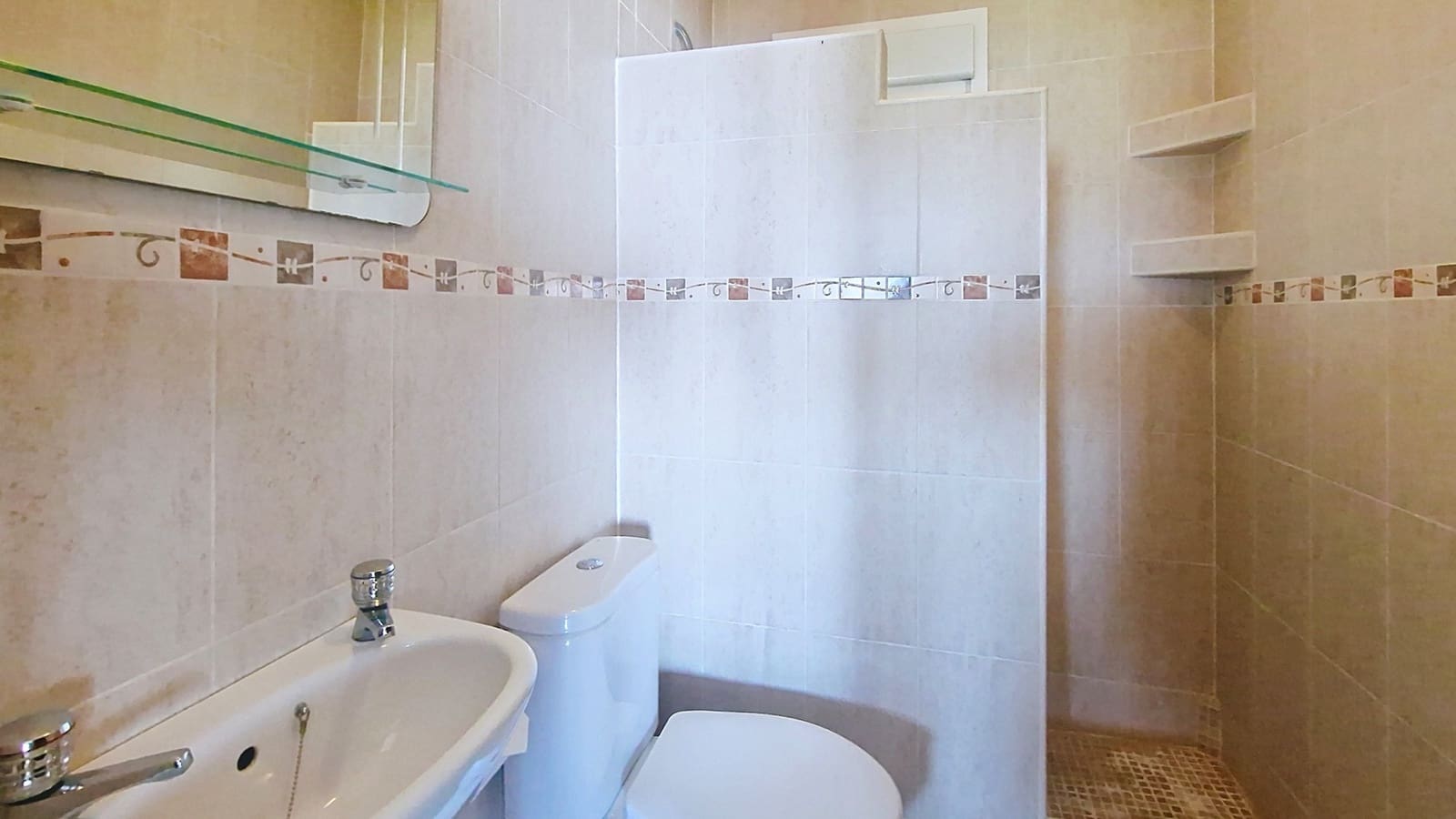 2 sovrum Villa till salu i Competa med pool garage - 295 000 € (Ref: 9382039)