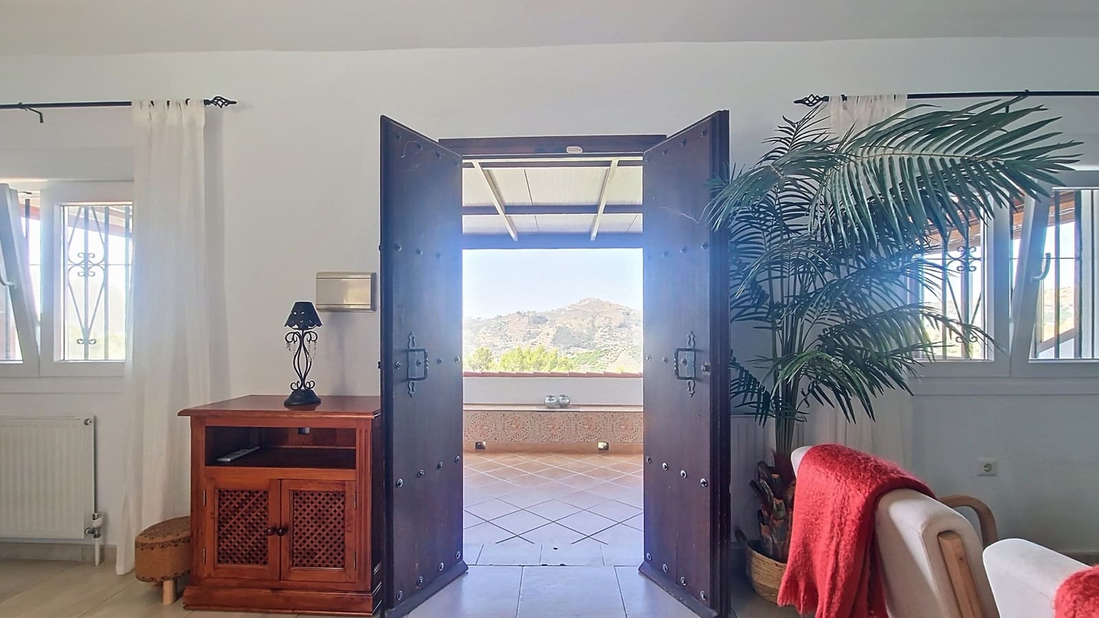 2 sovrum Villa till salu i Competa med pool garage - 295 000 € (Ref: 9382039)