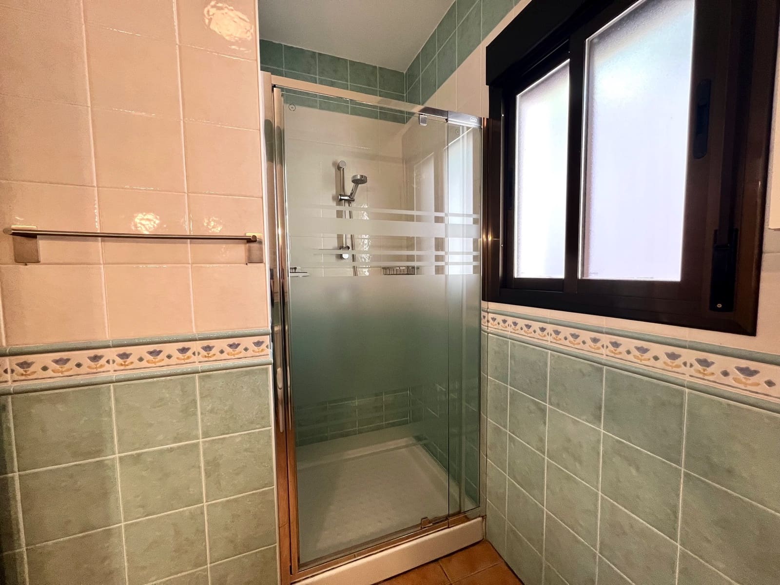 4 slaapkamer Villa te koop in Comares met zwembad garage - € 360.000 (Ref: 9439012)