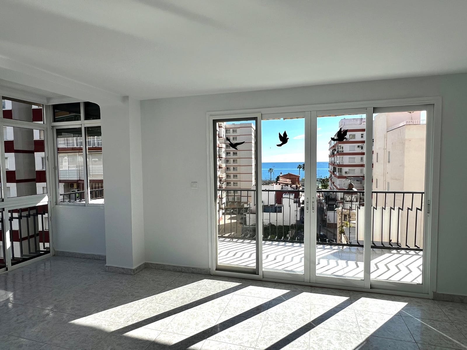 3 soveværelse Lejlighed til salg i Torre del Mar med swimmingpool - € 319.000 (Ref: 9485473)