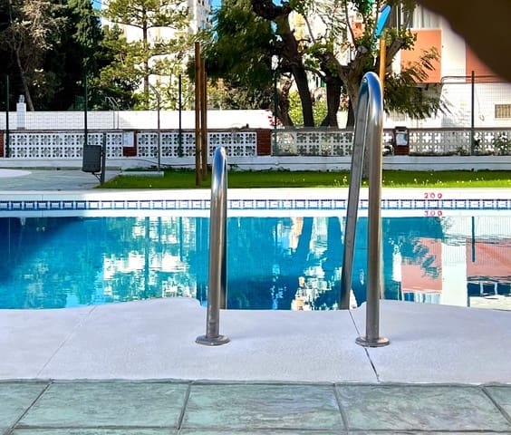 3 soveværelse Lejlighed til salg i Torre del Mar, Vélez-Málaga med swimmingpool - € 319.000 (Ref: 9485473)