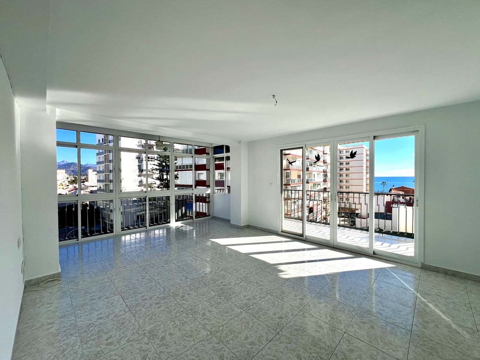 3 soveværelse Lejlighed til salg i Torre del Mar med swimmingpool - € 319.000 (Ref: 9485473)