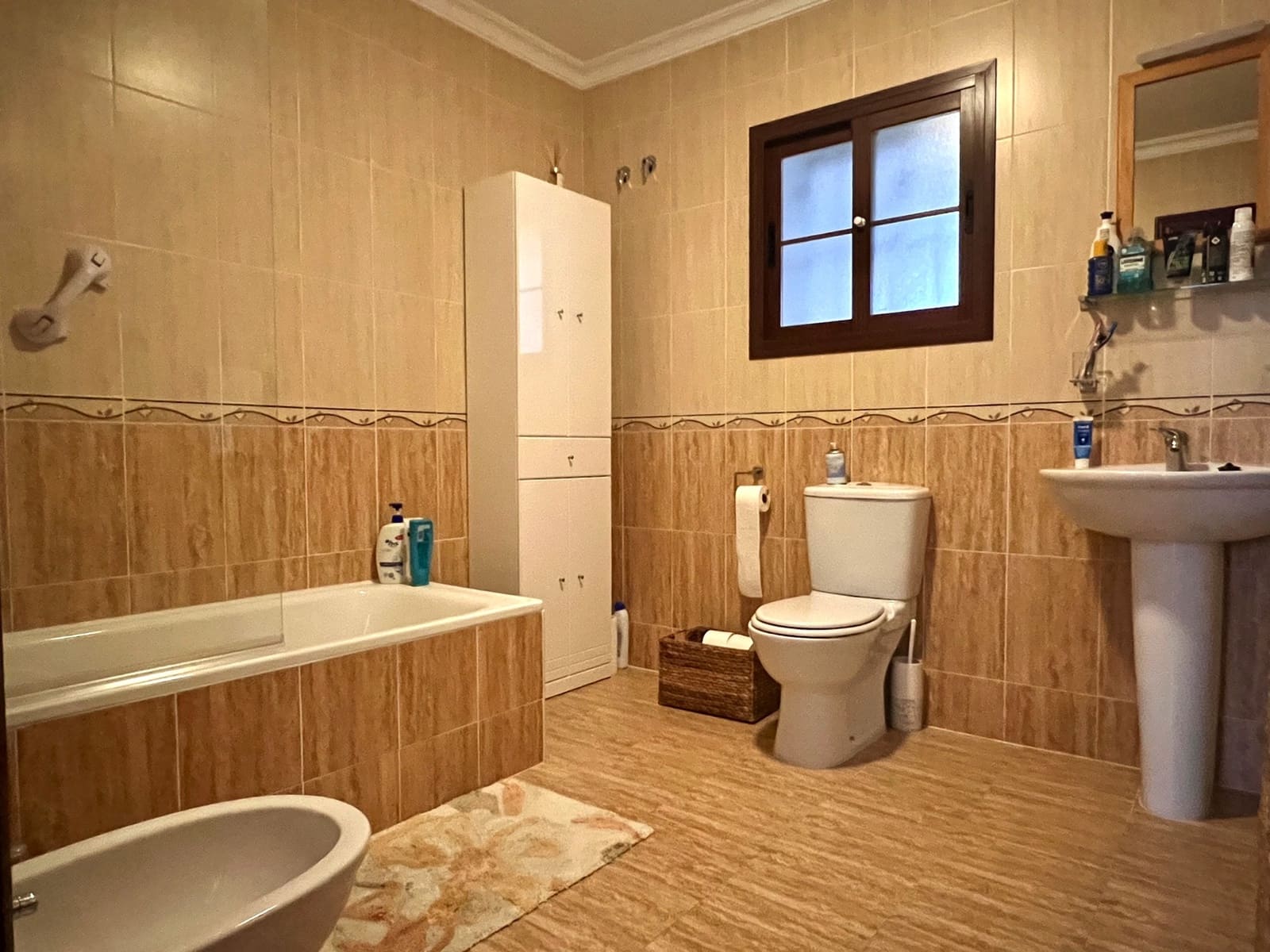 3 Zimmer Reihenhaus zu verkaufen in Alcaucin mit Pool Garage - 219.000 € (Ref: 9578189)