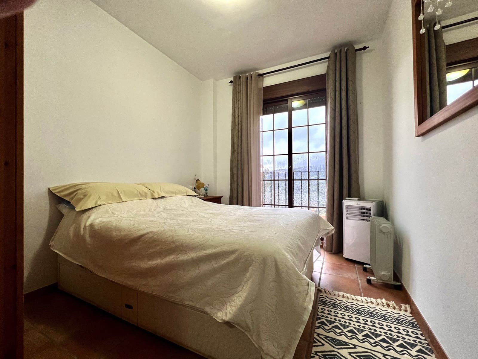 3 Zimmer Reihenhaus zu verkaufen in Alcaucin mit Pool Garage - 219.000 € (Ref: 9578189)