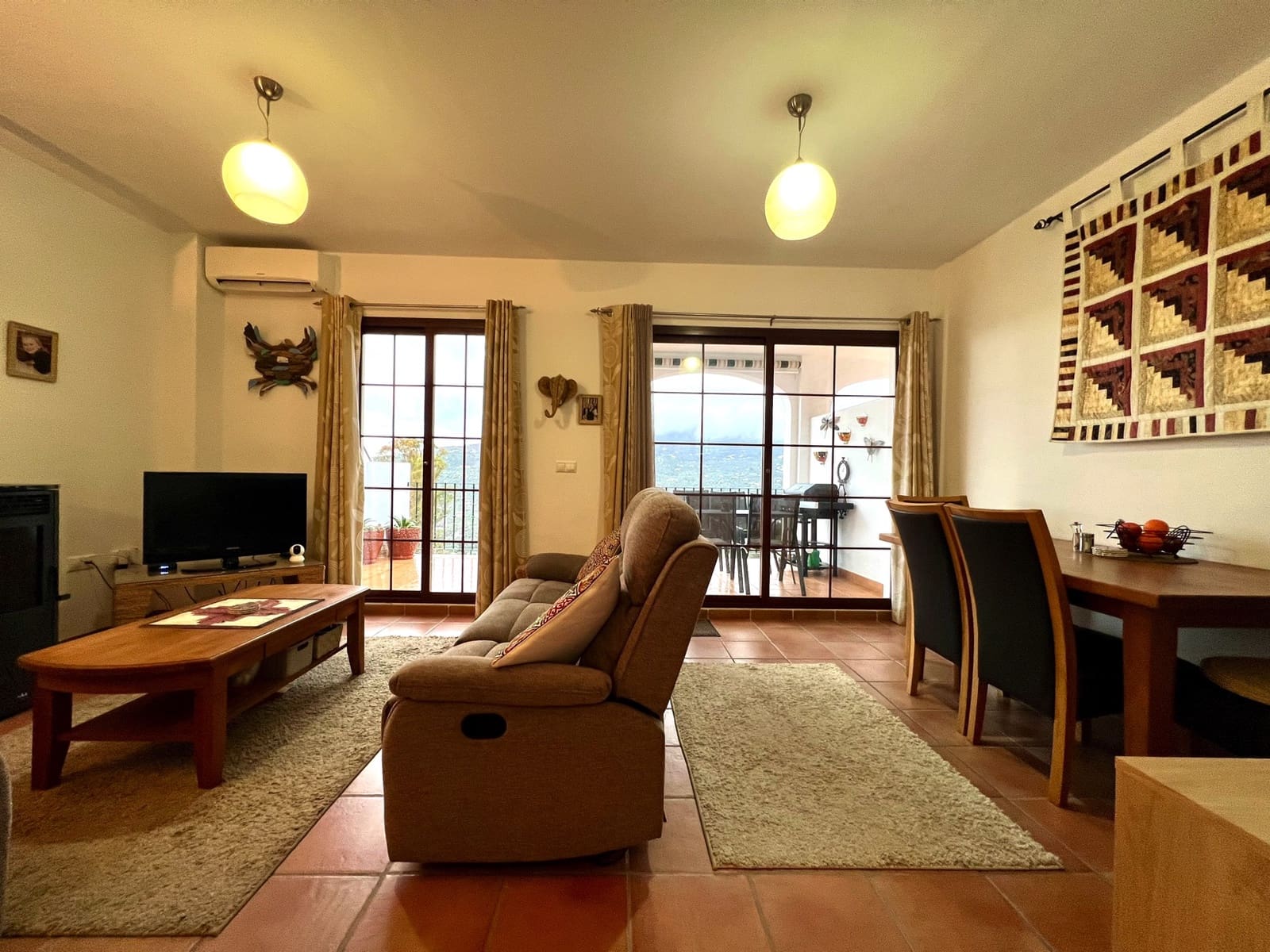 3 Zimmer Reihenhaus zu verkaufen in Alcaucin mit Pool Garage - 219.000 € (Ref: 9578189)