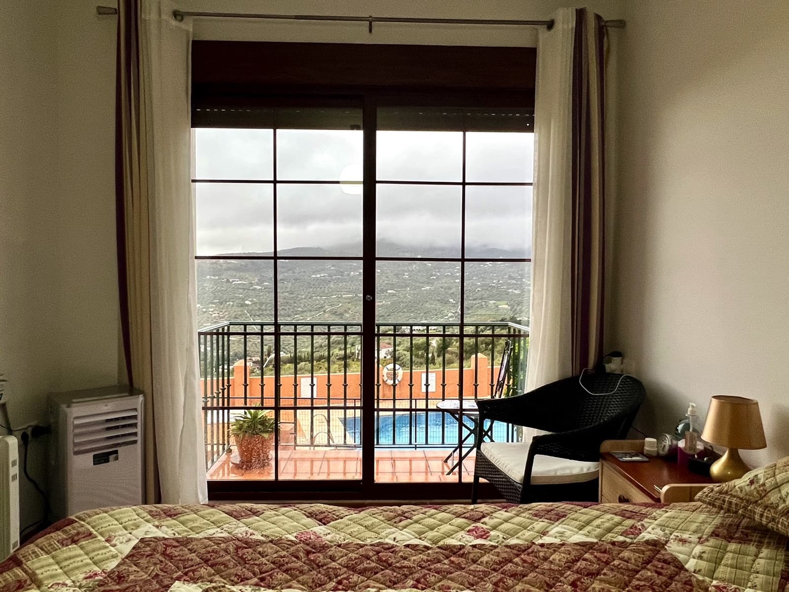 3 Zimmer Reihenhaus zu verkaufen in Alcaucin mit Pool Garage - 219.000 € (Ref: 9578189)