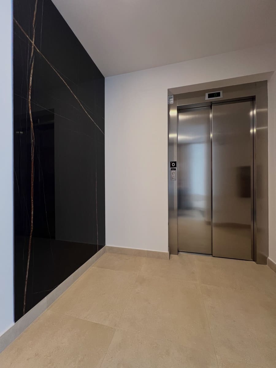 2 chambre Appartement à vendre à Torre del Mar avec piscine garage - 440 000 € (Ref: 9667221)