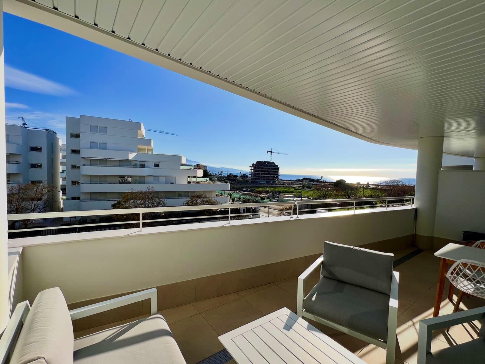 2 chambre Appartement à vendre à Torre del Mar avec piscine garage - 440 000 € (Ref: 9667221)