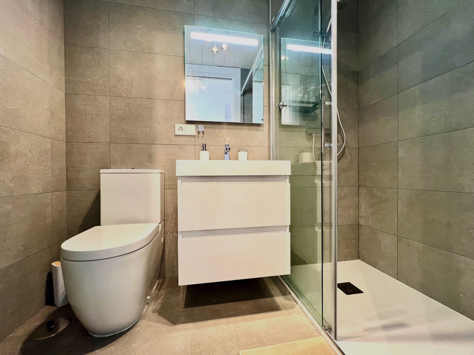 2 chambre Appartement à vendre à Torre del Mar avec piscine garage - 440 000 € (Ref: 9667221)