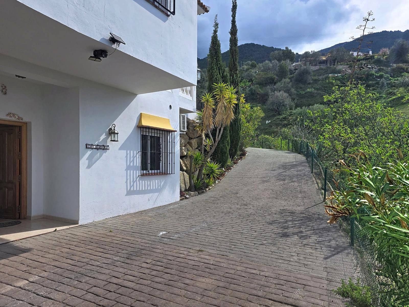 4 soverom Villa til salgs i Alcaucin med svømmebasseng - € 369 000 (Ref: 9688749)