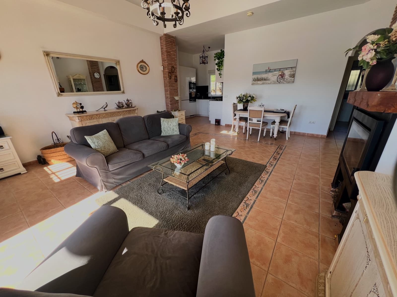 4 soverom Villa til salgs i Vinuela med svømmebasseng garasje - € 425 000 (Ref: 9696898)