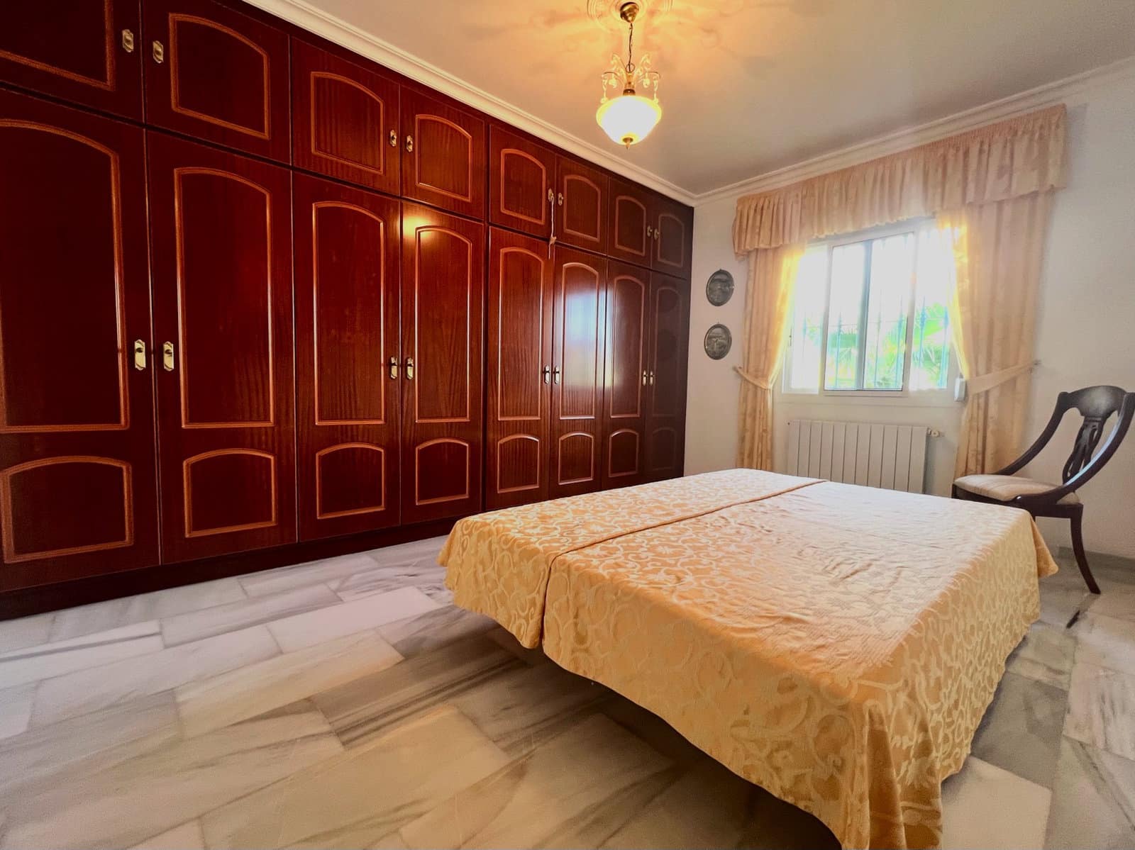 Chalet de 4 habitaciones en Canillas de Aceituno en venta con piscina garaje - 449.000 € (Ref: 9720964)