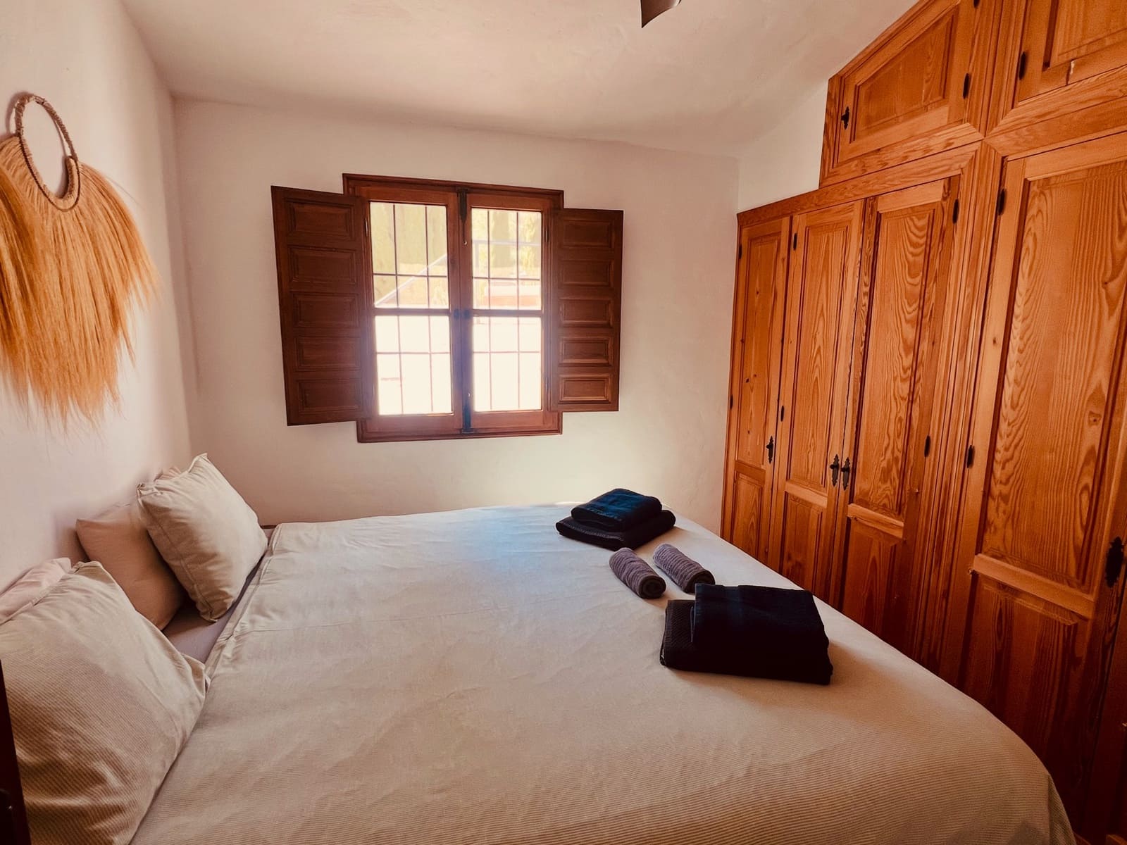 6 makuuhuone Huvila myytävänä paikassa Vinuela mukana uima-altaan 
autotalli - 849 000 € (Ref: 9729477)