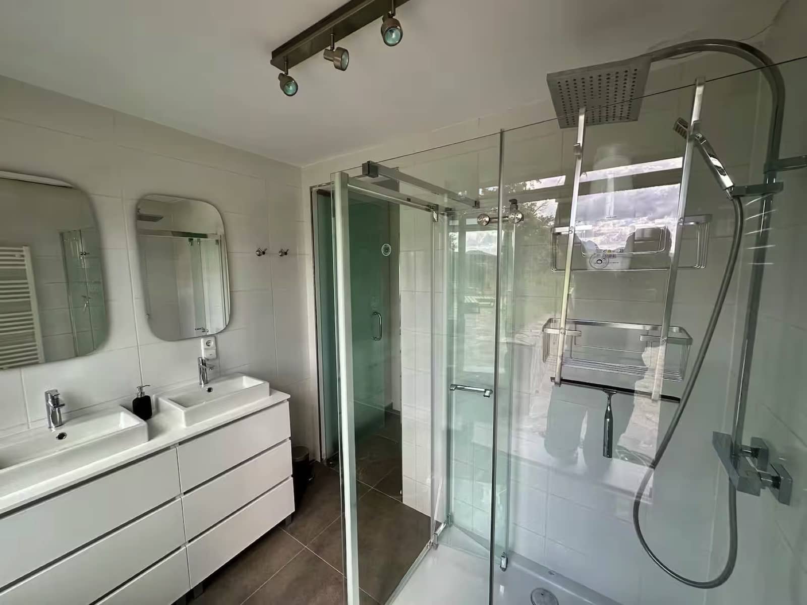 3 sypialnia Willa na sprzedaż w Riogordo z basenem garażem - 665 000 € (Ref: 9777116)