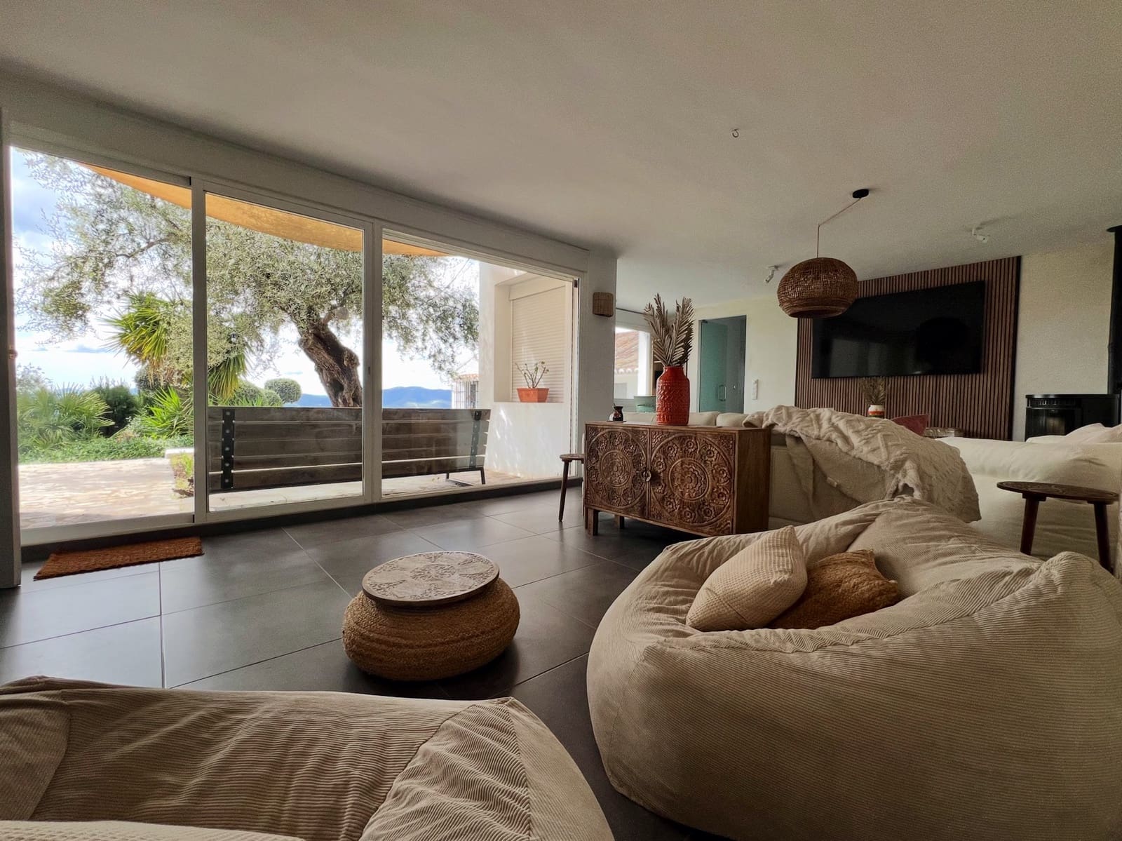 3 sypialnia Willa na sprzedaż w Riogordo z basenem garażem - 665 000 € (Ref: 9777116)