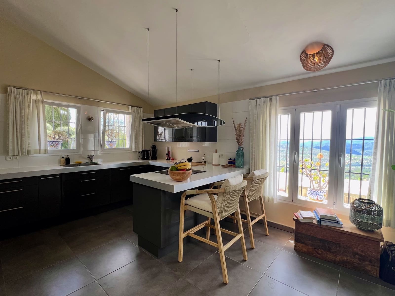 3 sypialnia Willa na sprzedaż w Riogordo z basenem garażem - 665 000 € (Ref: 9777116)