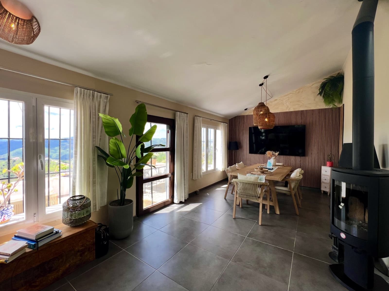 3 sypialnia Willa na sprzedaż w Riogordo z basenem garażem - 665 000 € (Ref: 9777116)