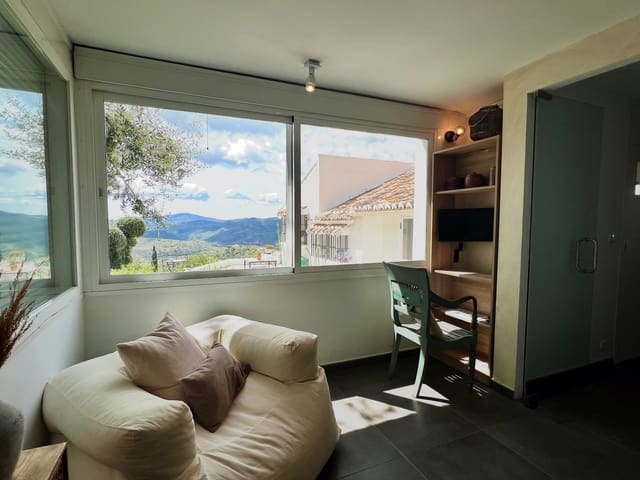 3 sypialnia Willa na sprzedaż w Riogordo z basenem garażem - 665 000 € (Ref: 9777116)