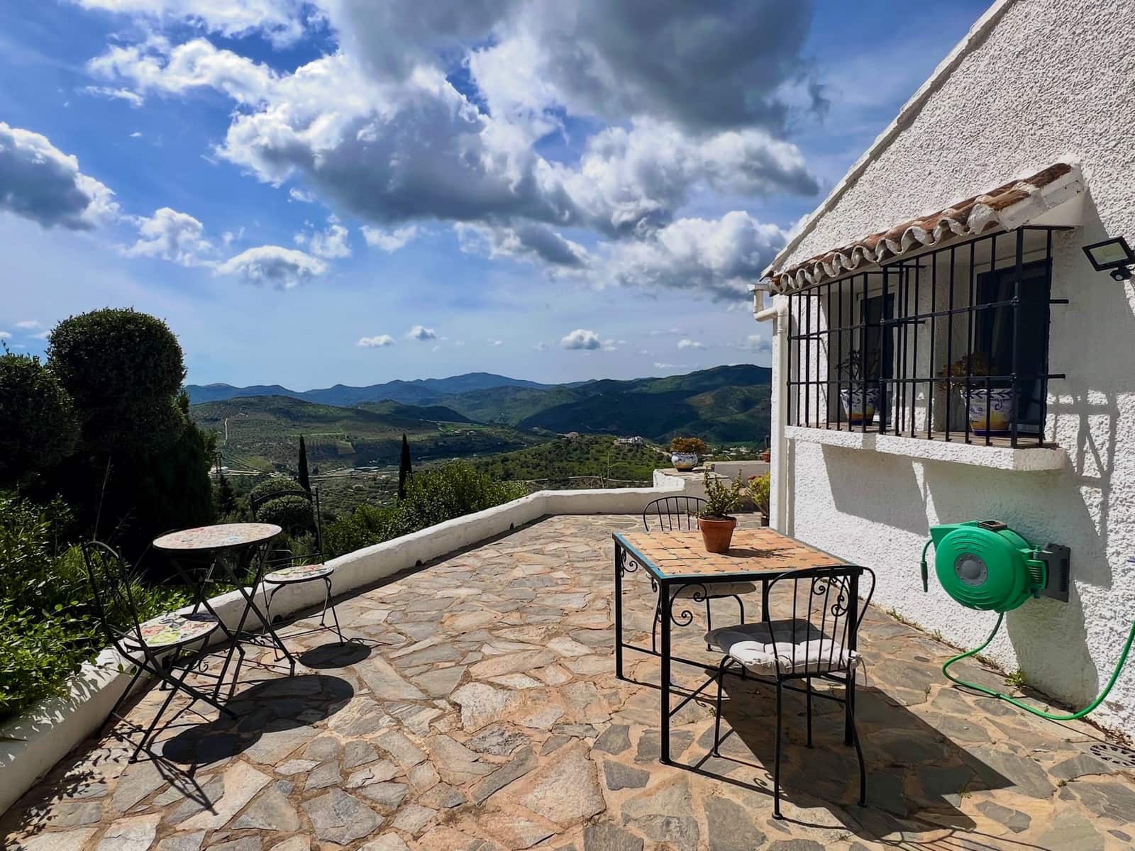 3 sypialnia Willa na sprzedaż w Riogordo z basenem garażem - 665 000 € (Ref: 9777116)