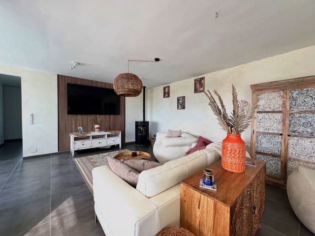3 chambre Finca/Maison de Campagne à vendre à Riogordo avec piscine garage - 650 000 € (Ref: 9777116)