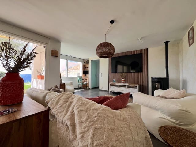 3 chambre Finca/Maison de Campagne à vendre à Riogordo avec piscine garage - 650 000 € (Ref: 9777116)