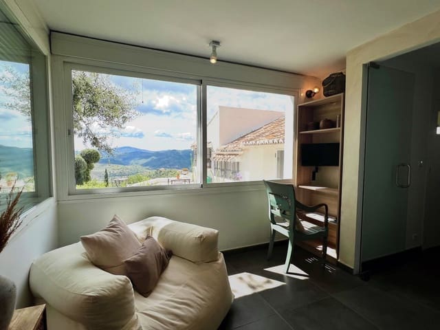 3 chambre Finca/Maison de Campagne à vendre à Riogordo avec piscine garage - 650 000 € (Ref: 9777116)