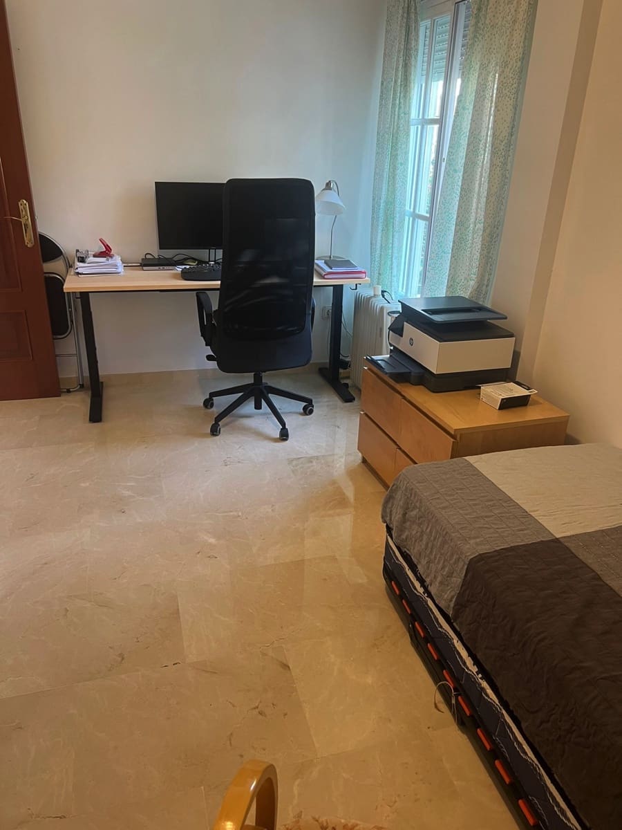 4 soveværelse Villa til salg i Caleta de Velez med swimmingpool garage - € 669.000 (Ref: 9795520)