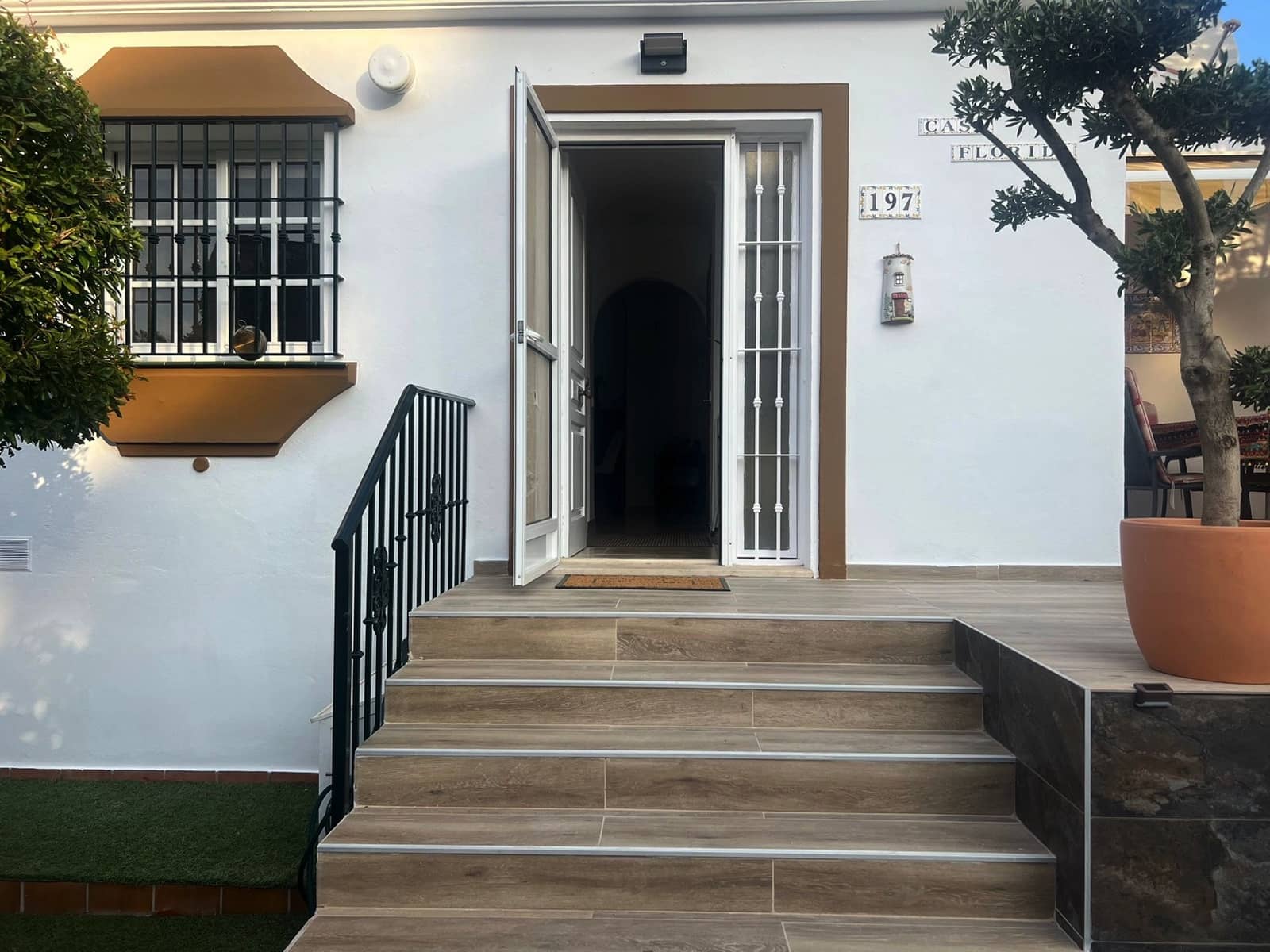 4 soveværelse Villa til salg i Caleta de Velez med swimmingpool garage - € 669.000 (Ref: 9795520)