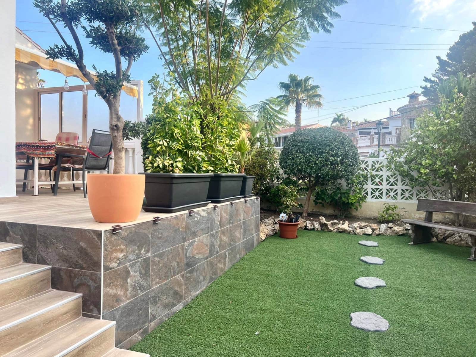 4 Zimmer Villa zu verkaufen in Caleta de Velez mit Pool Garage - 669.000 € (Ref: 9795520)