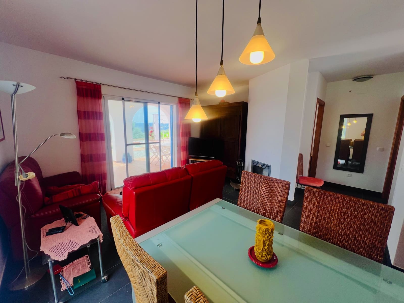 Chalet de 6 habitaciones en Alcaucín en venta con piscina garaje - 525.000 € (Ref: 9805586)