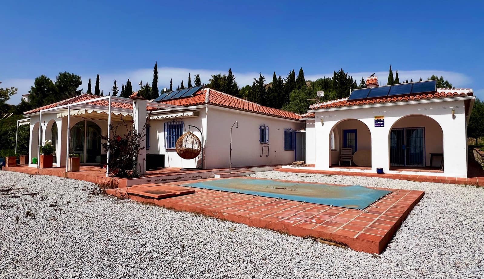 6 soverom Villa til salgs i Alcaucin med svømmebasseng garasje - € 525 000 (Ref: 9805586)