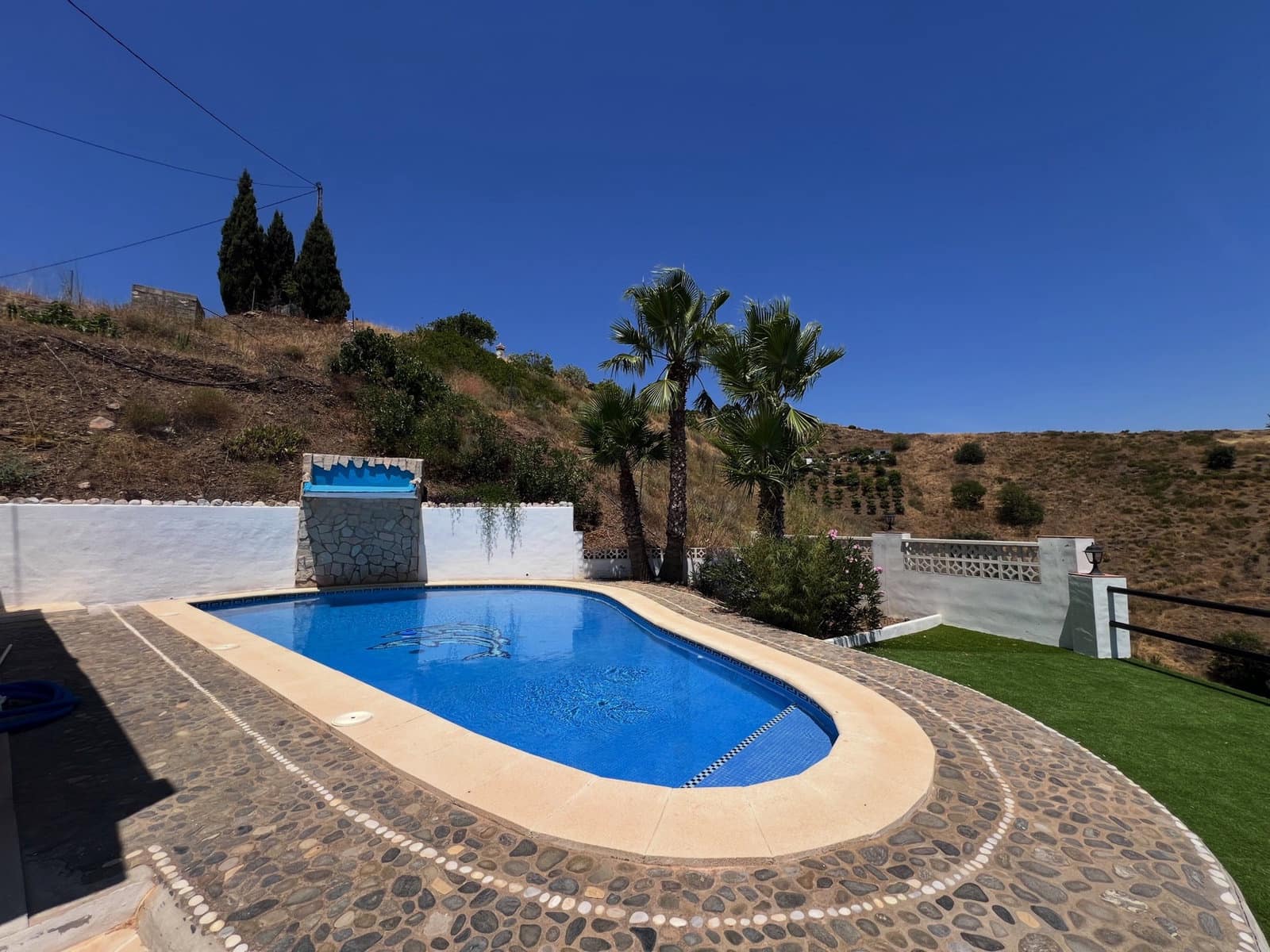3 bedroom Villa for sale in Almachar with pool garage - € 339,000 (Ref: 9813555)