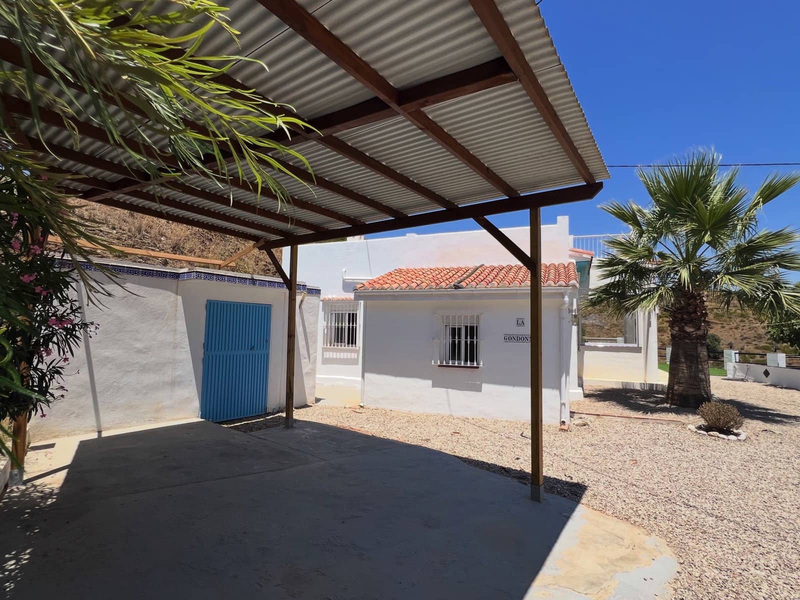 3 bedroom Villa for sale in Almachar with pool garage - € 339,000 (Ref: 9813555)