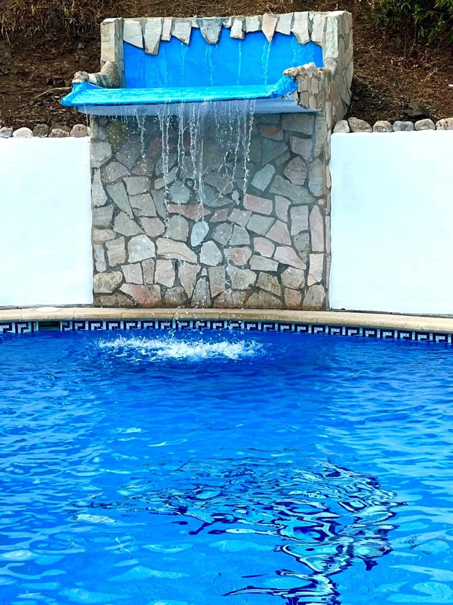 3 bedroom Villa for sale in Almachar with pool garage - € 339,000 (Ref: 9813555)