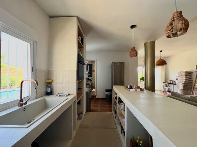 3 soverom Villa til salgs i Almáchar med svømmebasseng garasje - € 339 000 (Ref: 9813555)