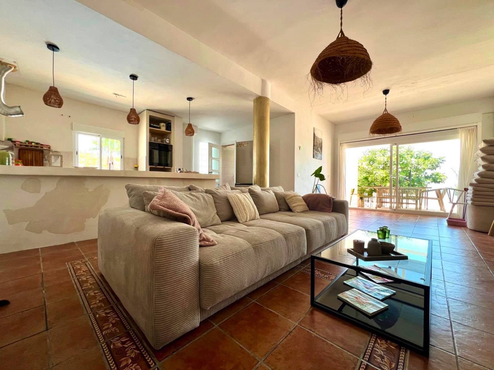 3 bedroom Villa for sale in Almachar with pool garage - € 339,000 (Ref: 9813555)