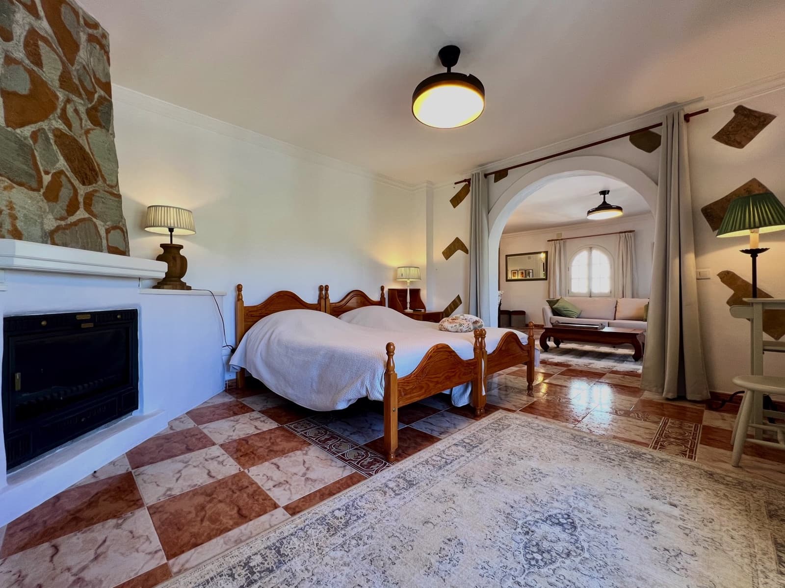5 slaapkamer Villa te koop in Alcaucin met zwembad garage - € 695.000 (Ref: 9853053)