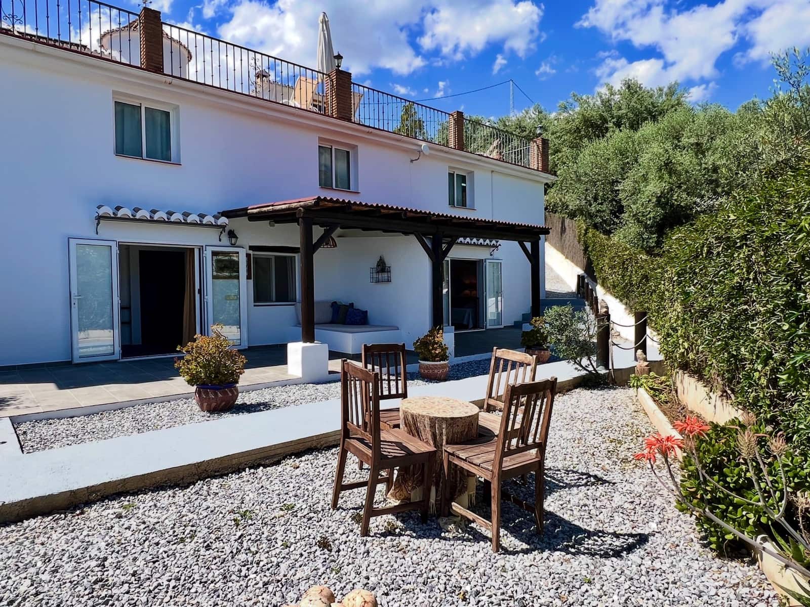 5 slaapkamer Villa te koop in Alcaucin met zwembad garage - € 695.000 (Ref: 9853053)