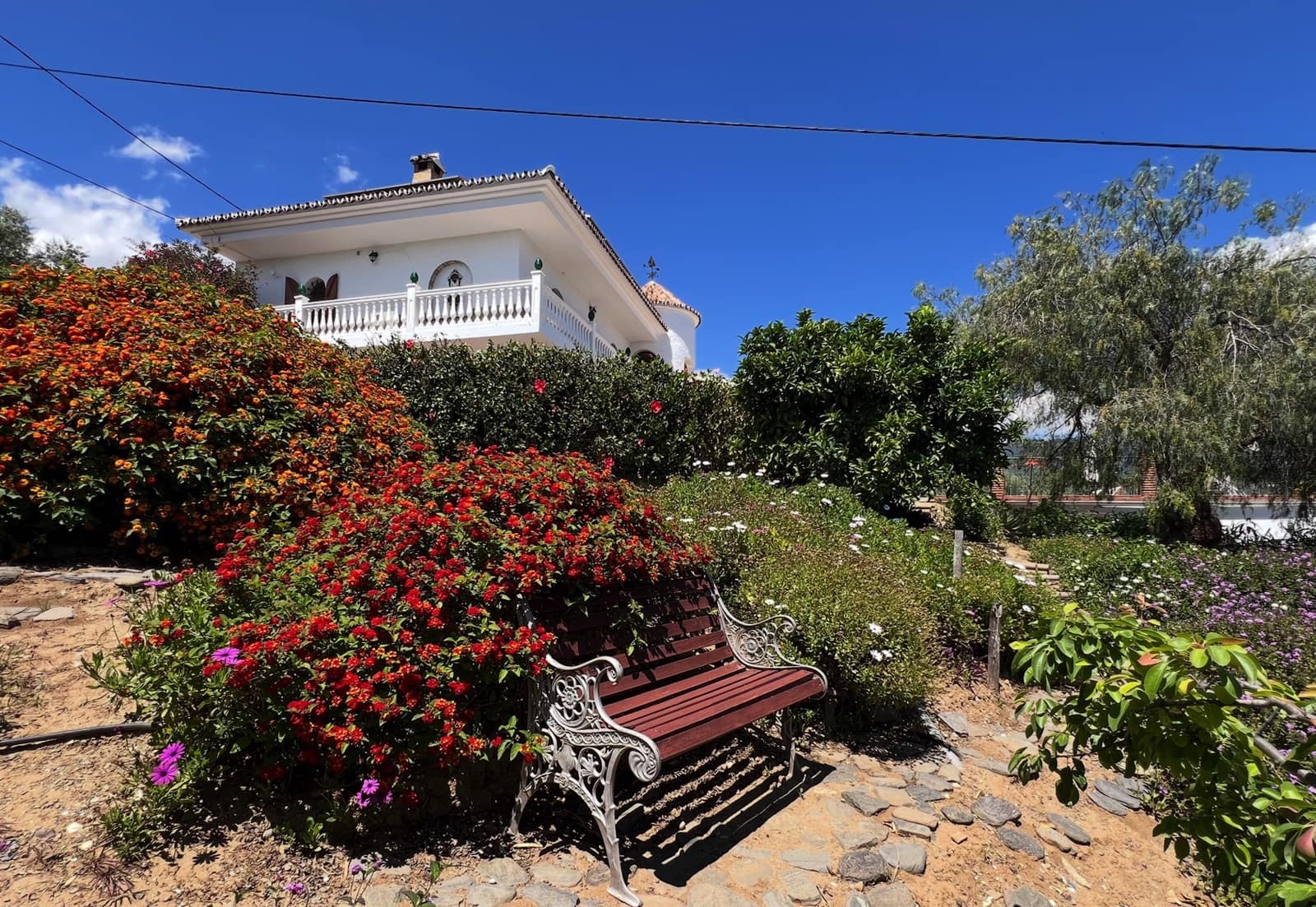 5 slaapkamer Villa te koop in Alcaucin met zwembad garage - € 695.000 (Ref: 9853053)