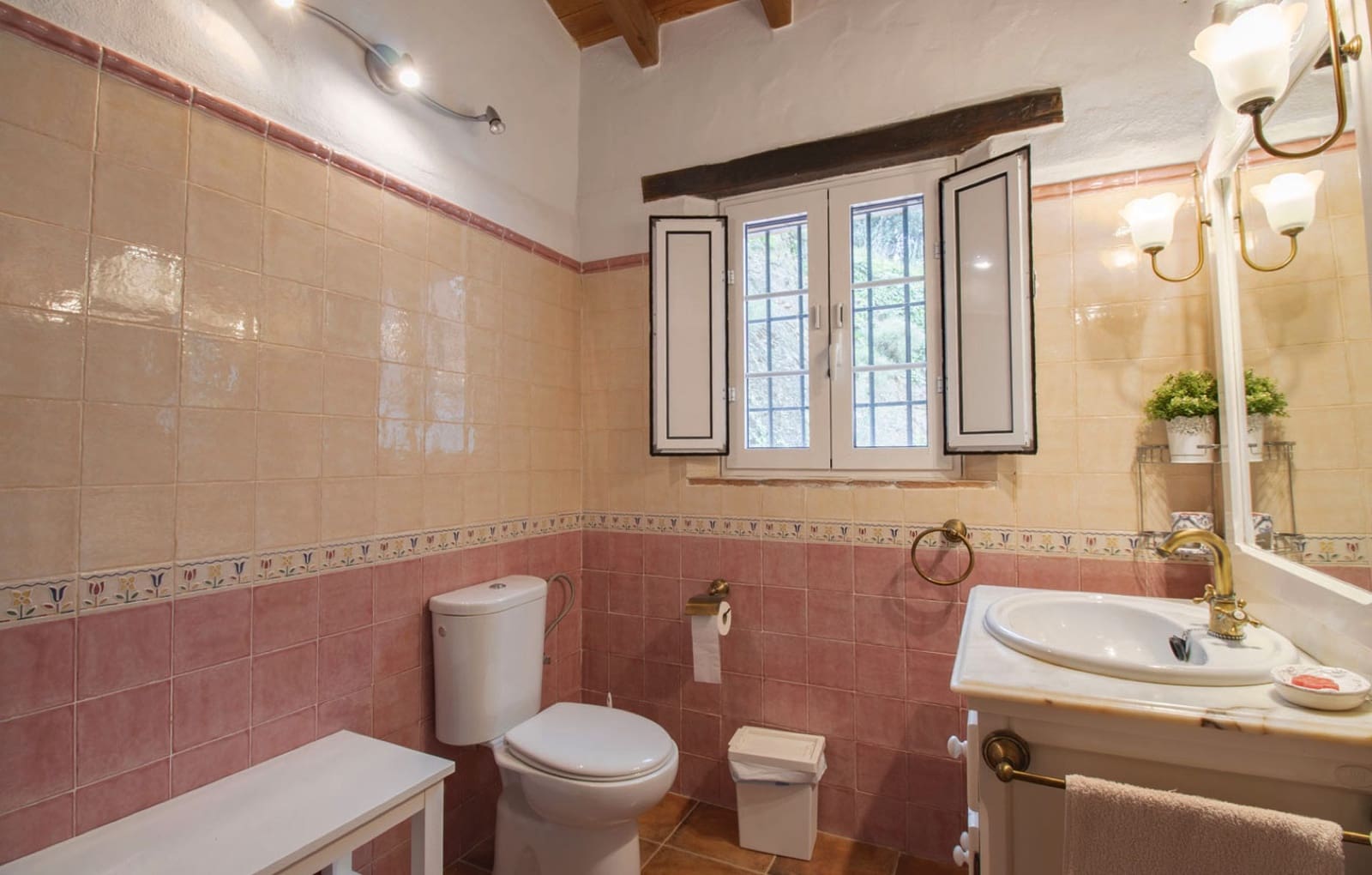 3 bedroom Villa for sale in El Borge with pool garage - € 395,000 (Ref: 9863827)