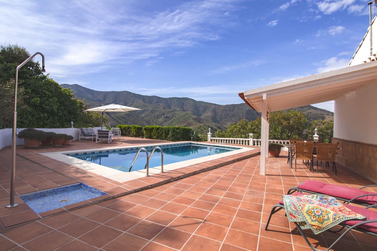 3 bedroom Villa for sale in El Borge with pool garage - € 395,000 (Ref: 9863827)